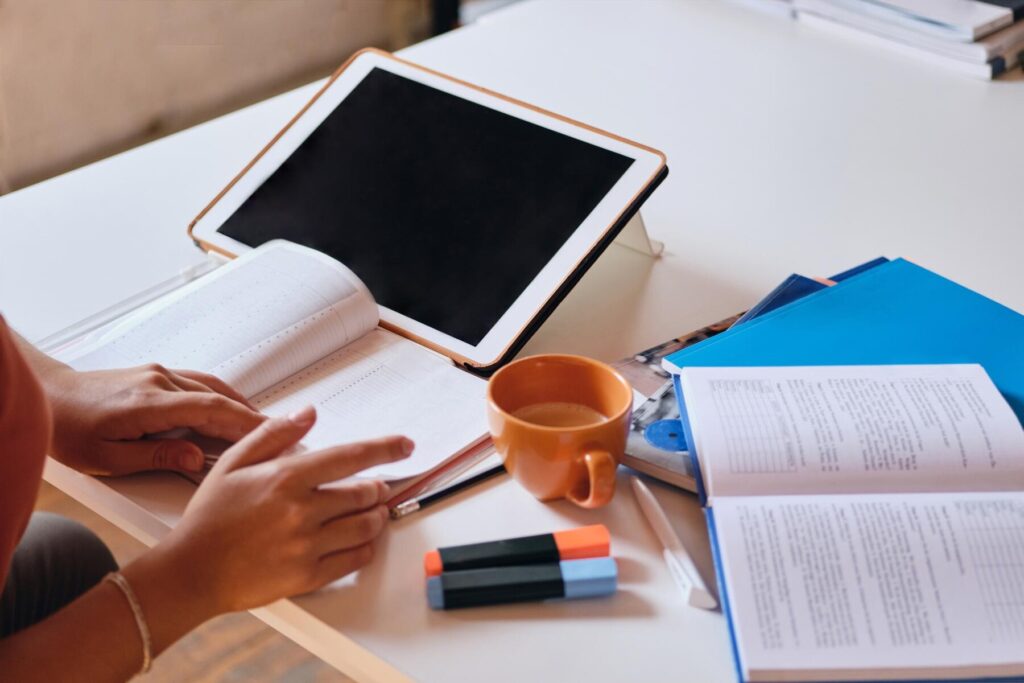 Keuntungan Publikasi Jurnal EBSCO